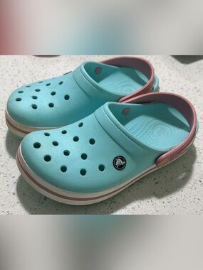 CROCS Kids Light Blue Clog Sandals with Pink Trim